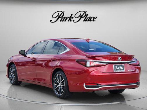 Matador Red Mica 2025 Lexus ES 300h Base