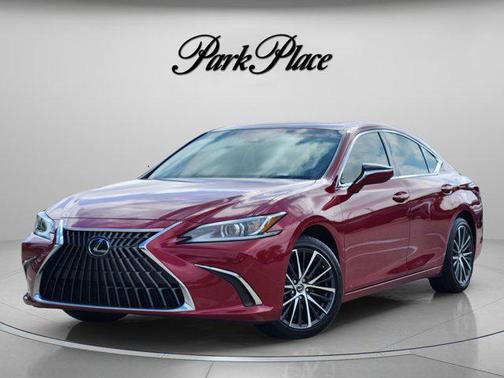 Matador Red Mica 2025 Lexus ES 300h Base