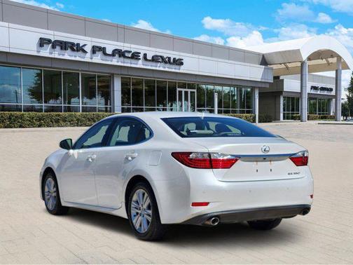 2015 Lexus ES 350 Base