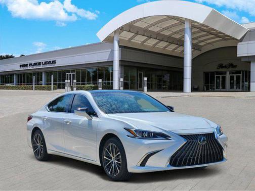 2025 Lexus ES 350 Base