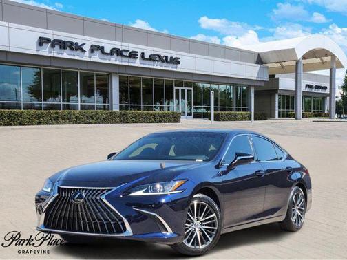 2025 Lexus ES 300h Base
