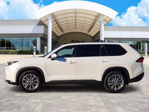 2024 Toyota Grand Highlander Platinum