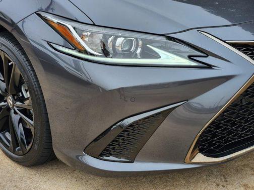 2022 Lexus ES 350 F Sport