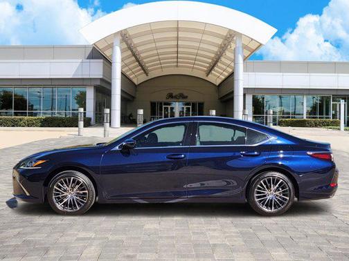 2025 Lexus ES 350 Base