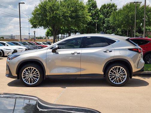 2025 Lexus NX 350 Premium