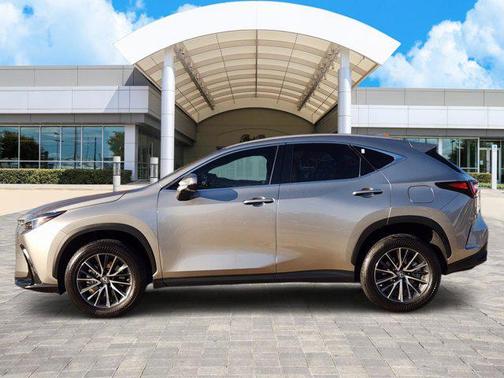 2023 Lexus NX 250 Premium