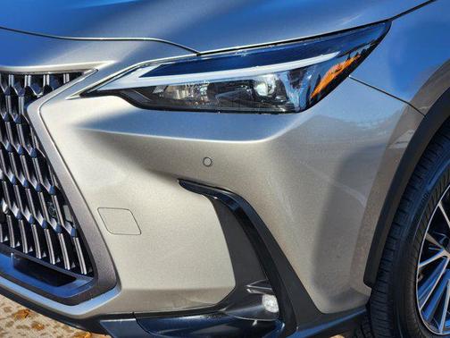 2023 Lexus NX 250 Premium