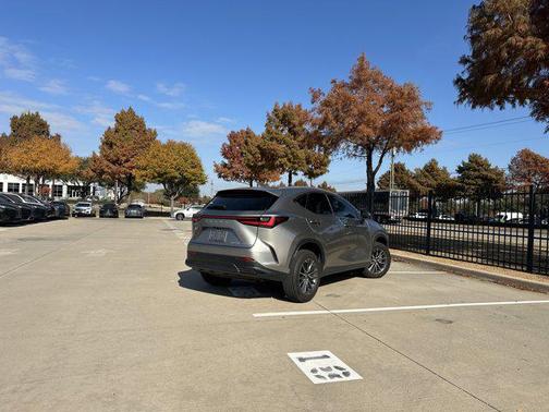 2023 Lexus NX 250 Premium