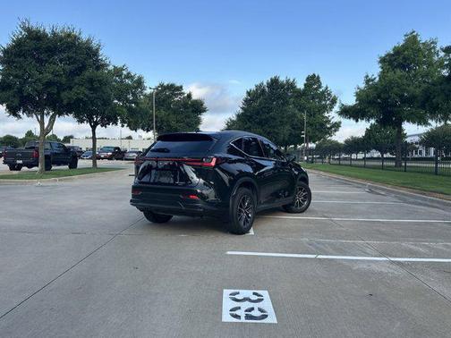2024 Lexus NX 350h Luxury