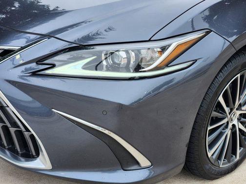 2022 Lexus ES 350 Premium