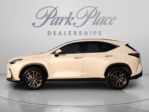 White Pearl 2025 Lexus NX 350h Luxury
