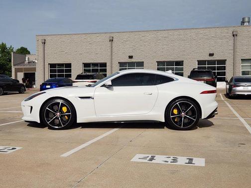 2015 Jaguar F-TYPE R