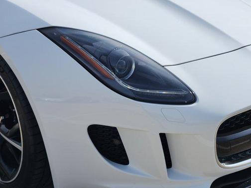 2015 Jaguar F-TYPE R