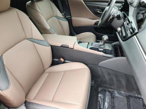 Caviar 2025 Lexus ES 350 Base