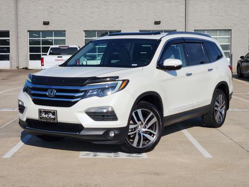 White Diamond Pearl 2018 Honda Pilot Elite