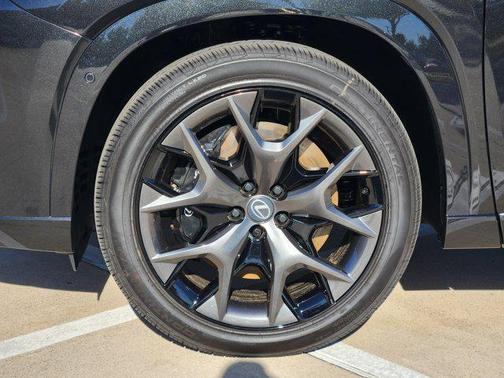 2026 Lexus TX 500h F SPORT Premium