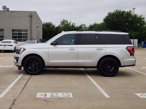 Ingot Silver 2019 Ford Expedition Limited