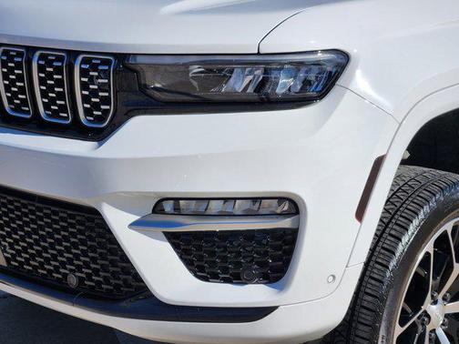 2023 Jeep Grand Cherokee 4xe Summit Reserve