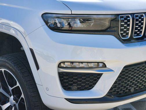 2023 Jeep Grand Cherokee 4xe Summit Reserve