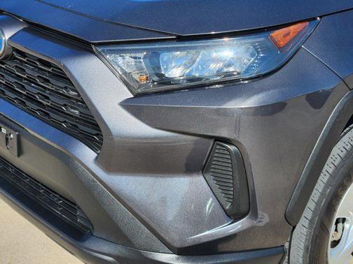 2020 Toyota RAV4 Hybrid LE