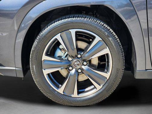 Cloudburst Gray 2026 Lexus UX 300h Premium