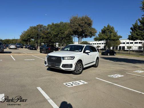 2019 Audi Q7 45 Premium Plus