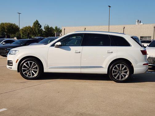 2019 Audi Q7 45 Premium Plus