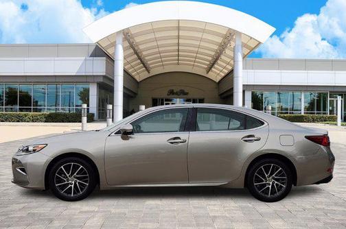 2017 Lexus ES 350 Base