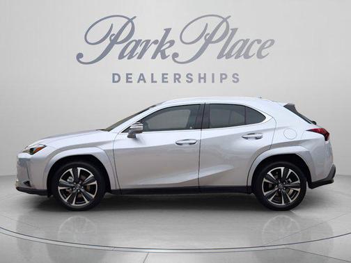 Iridium 2026 Lexus UX 300h Premium