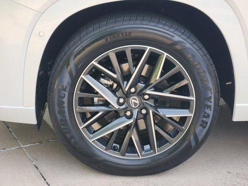 Wind Chill Pearl 2026 Lexus TX 350 Premium