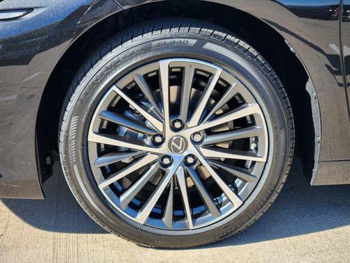 2025 Lexus ES 350 Base