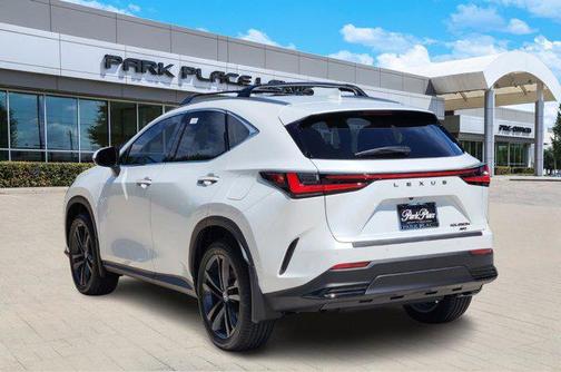 2025 Lexus NX 450h+ Luxury