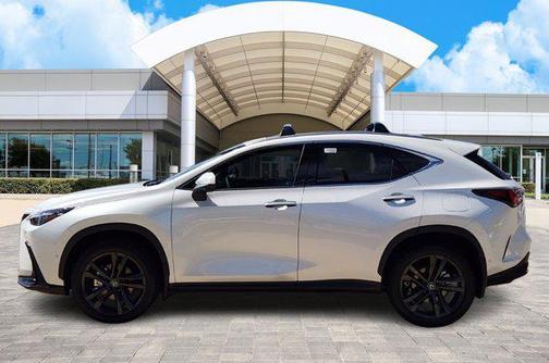 2025 Lexus NX 450h+ Luxury