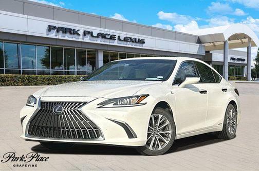 2022 Lexus ES 300h Base