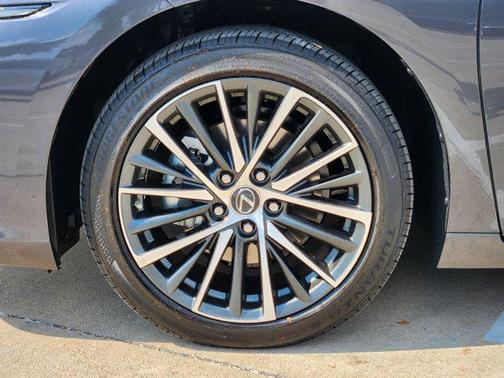 2025 Lexus ES 350 Base