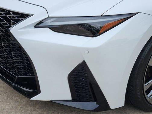 Ultra White 2024 Lexus IS 350 Base