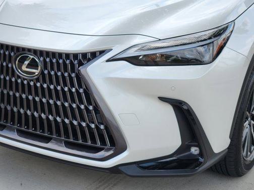 2025 Lexus NX 350h Premium