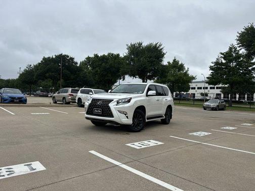 White Pearl 2023 Lexus GX 460 Premium