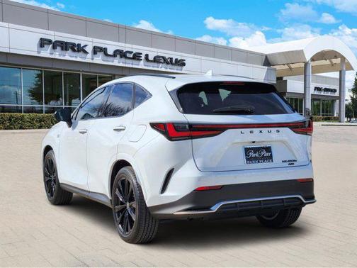 2026 Lexus NX 450h+ F SPORT Handling