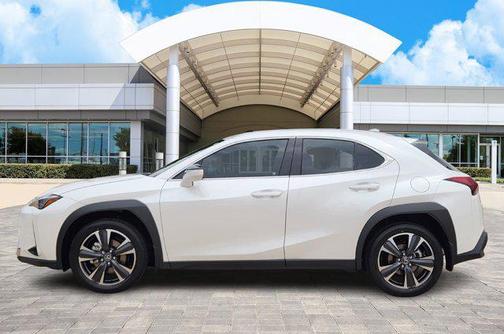 2025 Lexus UX 300h Base