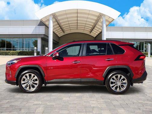 2022 Toyota RAV4 Limited