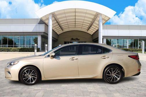2017 Lexus ES 350 Base