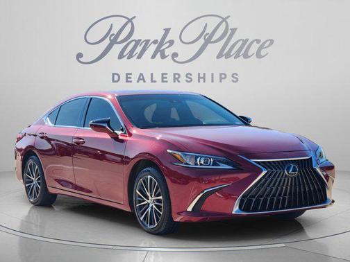 Matador Red Mica 2025 Lexus ES 300h Premium