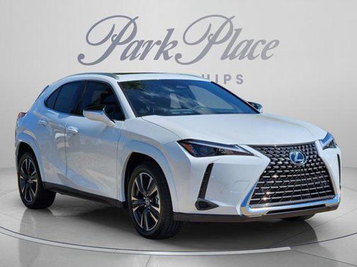 Ultra White 2026 Lexus UX 300h Premium