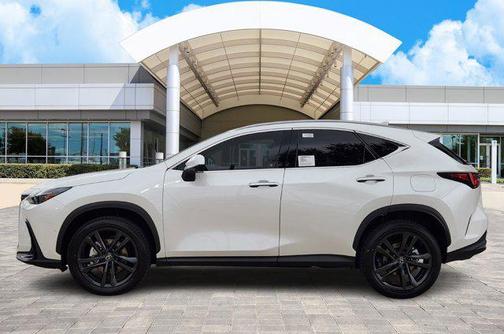 2025 Lexus NX 450h+ Luxury