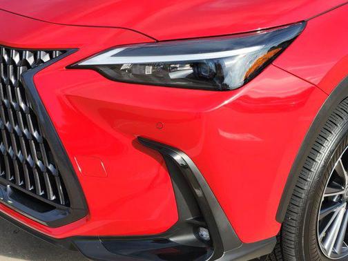 2025 Lexus NX 250 Premium