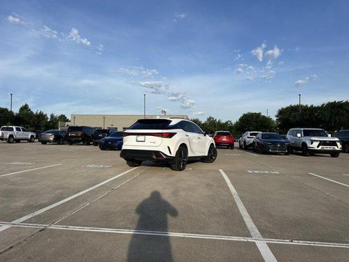 Ultra White 2024 Lexus RX 350 F SPORT Handling