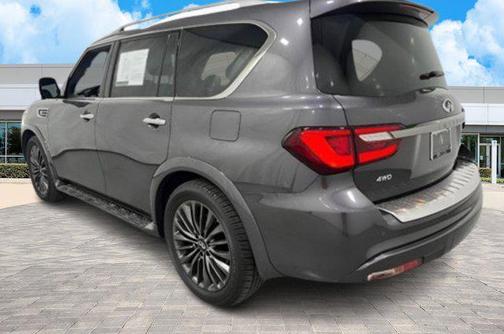 2024 INFINITI QX80 SENSORY AWD