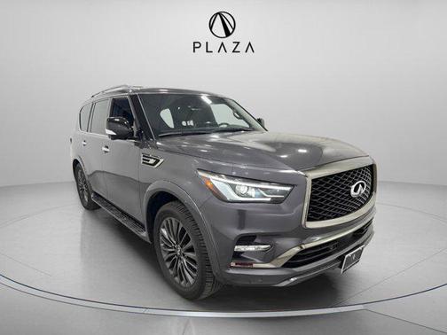 2024 INFINITI QX80 SENSORY AWD