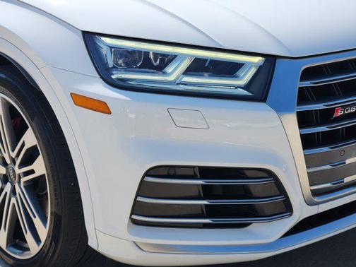 2018 Audi SQ5 3.0T Premium Plus
